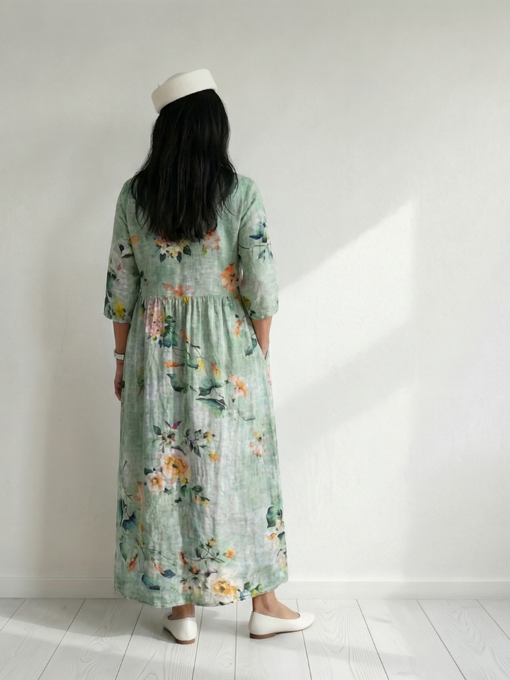 Avelin | Soft Hold Midi Dress