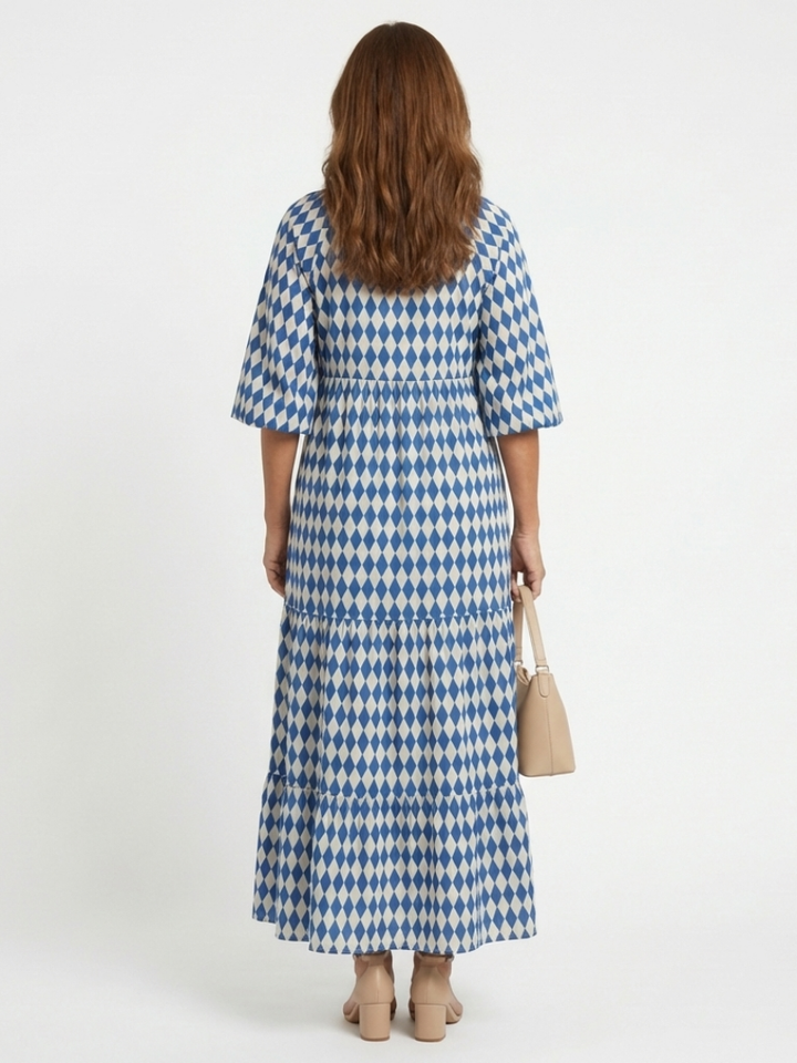 Avena | Diamond Print Tiered Midi Dress